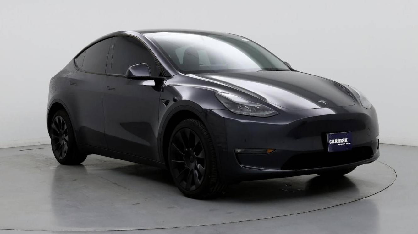 TESLA MODEL Y 2024 7SAYGDEE8RF002042 image